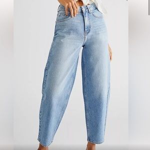 Levi’s Balloon Leg Jeans